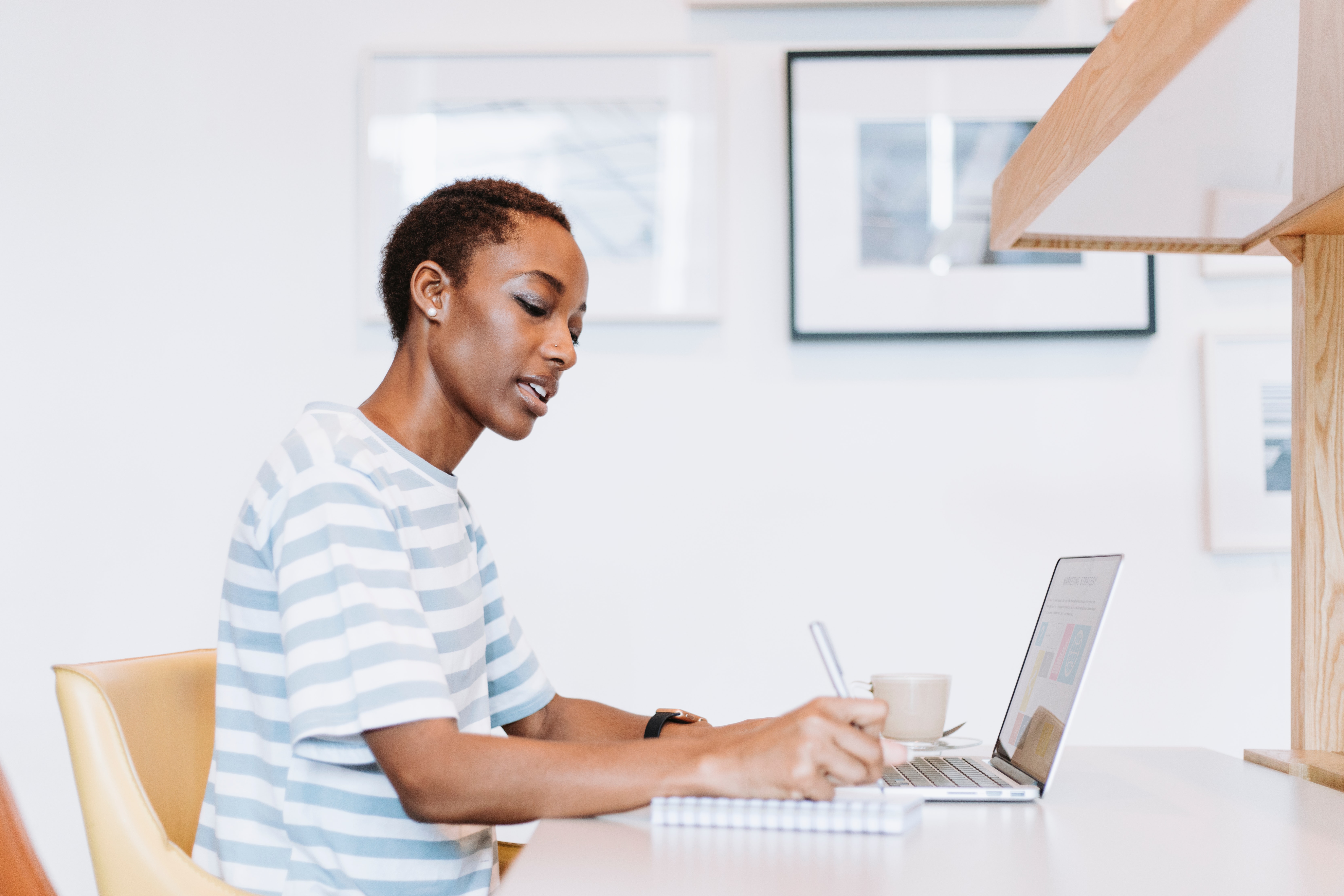 What To Do When Contacting Celebrity Representatives